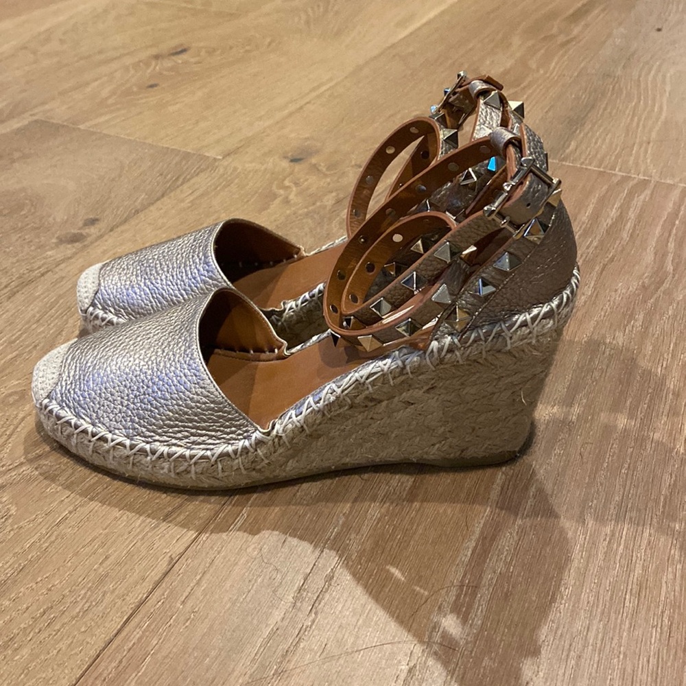 Valentino Rockstud Leather Espadrilles